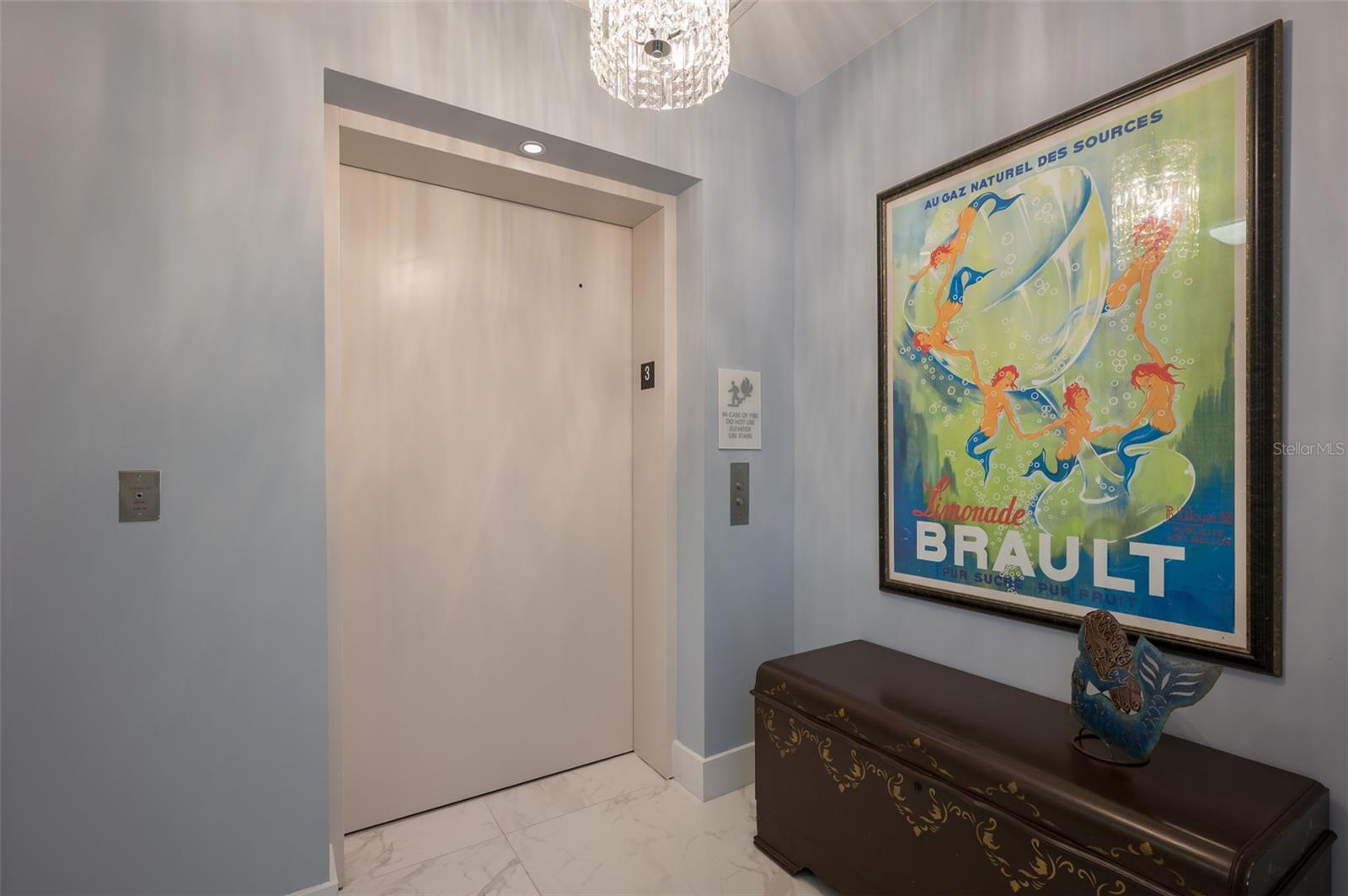 1155 N Gulfstream Avenue 306