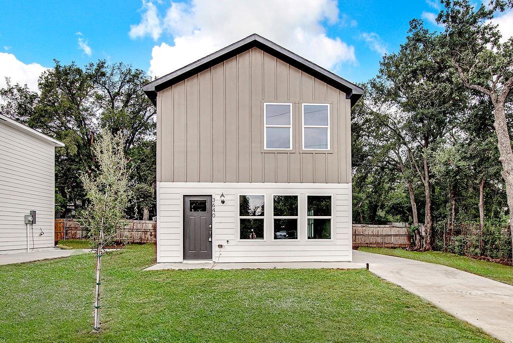 NEW CONSTRUCTION! BUILDER OFFERING $5K CONCESSIONS TO BUYER! Perfectly situated between Lake Arlington and Downtown Fort Worth, this single-family residence offers the best of both worlds – outdoor adventure just minutes away and city living right at your doorstep! This three bed, two bath home is thoughtfully designed with open-concept living, cozy bedrooms, and modern finishes throughout. Large windows bring in natural light, while a stylish kitchen with soft-close cabinetry and stainless appliances makes cooking and entertaining effortless. The primary suite provides a private retreat with a walk-in closet. Enjoy the ease of low-maintenance living with energy-efficient features and a smart layout that maximizes every square foot. Prime Location – Quick access to I-20, downtown Fort Worth dining and entertainment. This home is the perfect blend of location, design, and affordability – ready for you to make it your own.