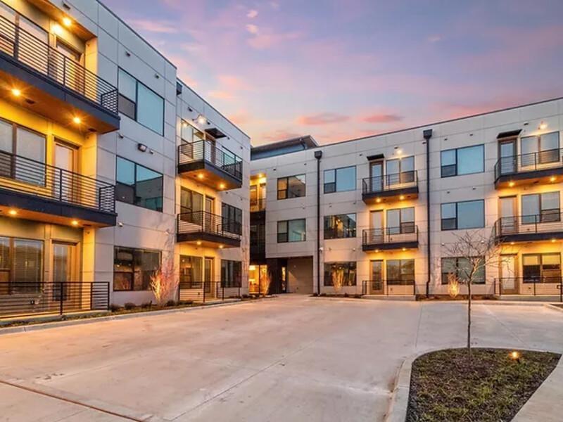 Amazing executive single bedroom in an elegant and modern building.  Everything is at the most luxurious level! Amazing space includes fireplace, appliances, 8' solid core doors, 10 ft' ceilings, and walk out patio.  Stunning bathroom with huge closet.  It's not just the unit - it's the whole building that is amazing.  Welcoming lobby, key fob entry, elevator all floors.  But wait until you see the rooftop lounge!  built for entertaining, business meetings, business center, relaxing TV area, full kitchen and upscale workout facility - and - even better is the outdoor lounging area with lounge chairs, grill, covered out relaxing TV area.  The view of Fort Worth is stunning with glowing sunsets.  If interested in a FULLY FURNISHED - options are available!  14-minute walk to Sundance Square! Current incentive - you can secure this property for $1,337 per month! Several floorplans are available. Pet friendly - no breed restrictions.  Options available for parking.