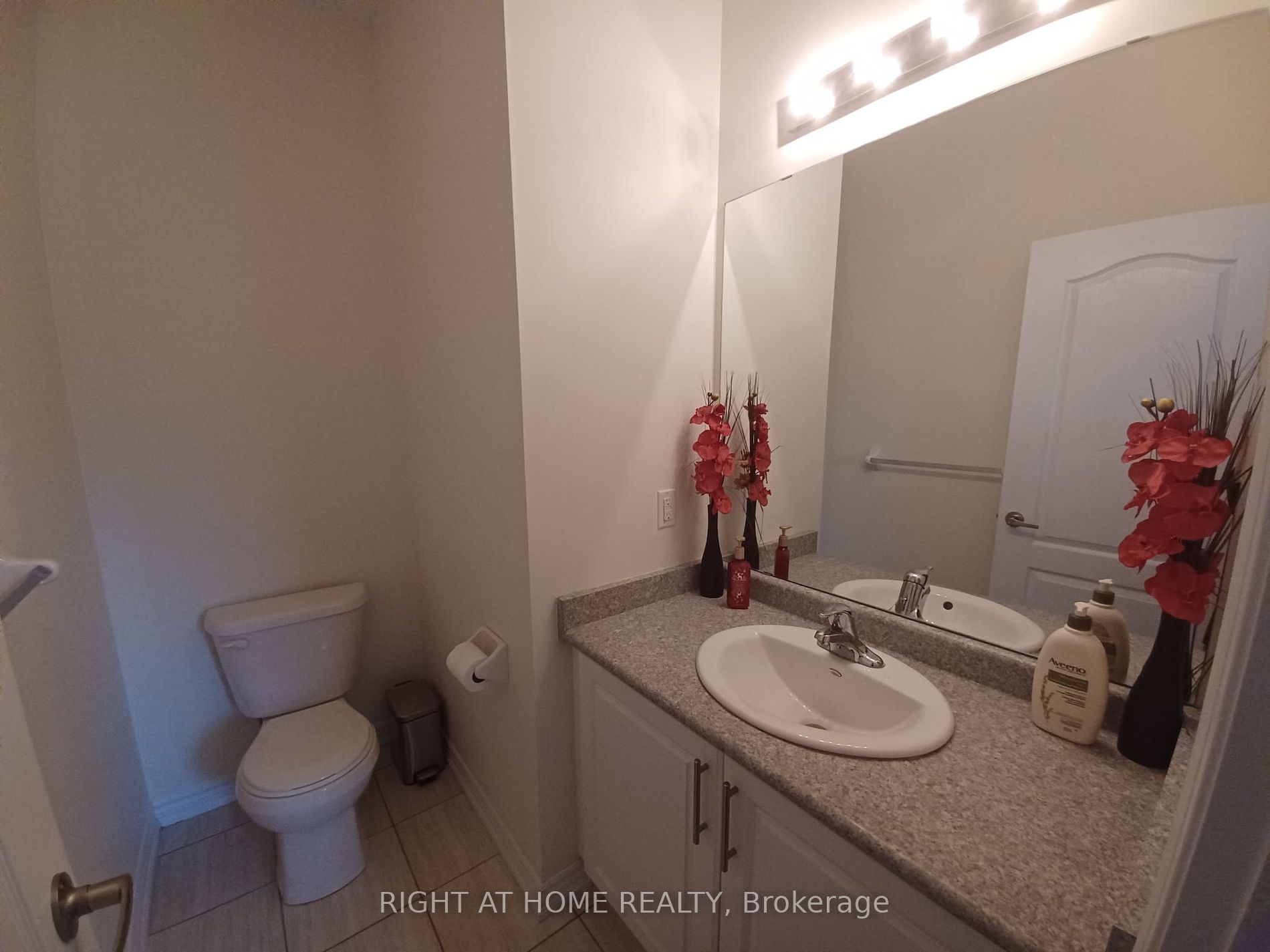 297 W Bloomington Rd