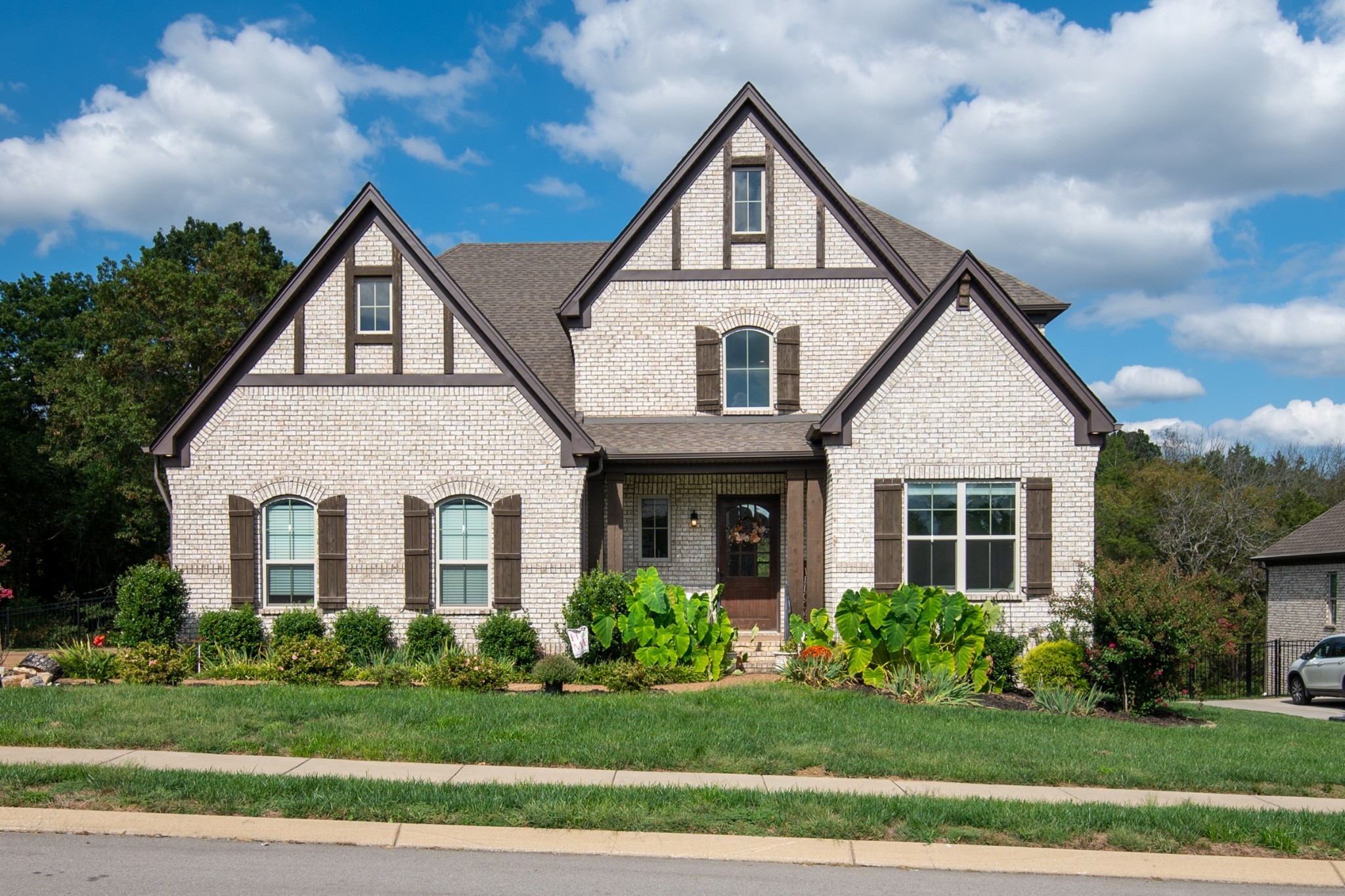 1026 Brighton Ln