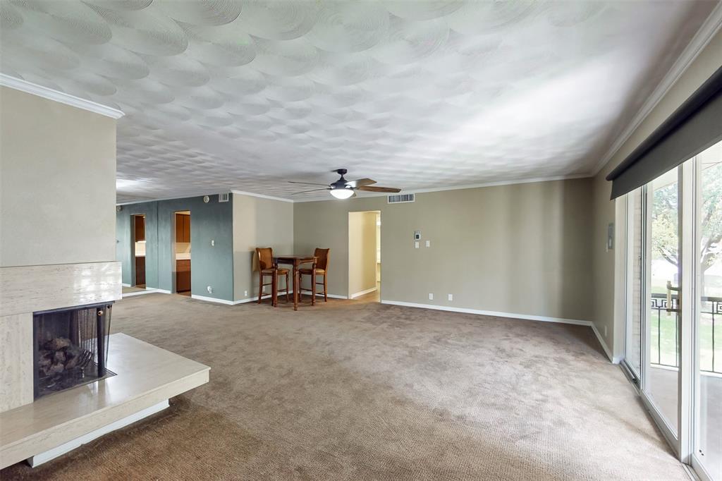 2301 Ridgmar Plaza 8