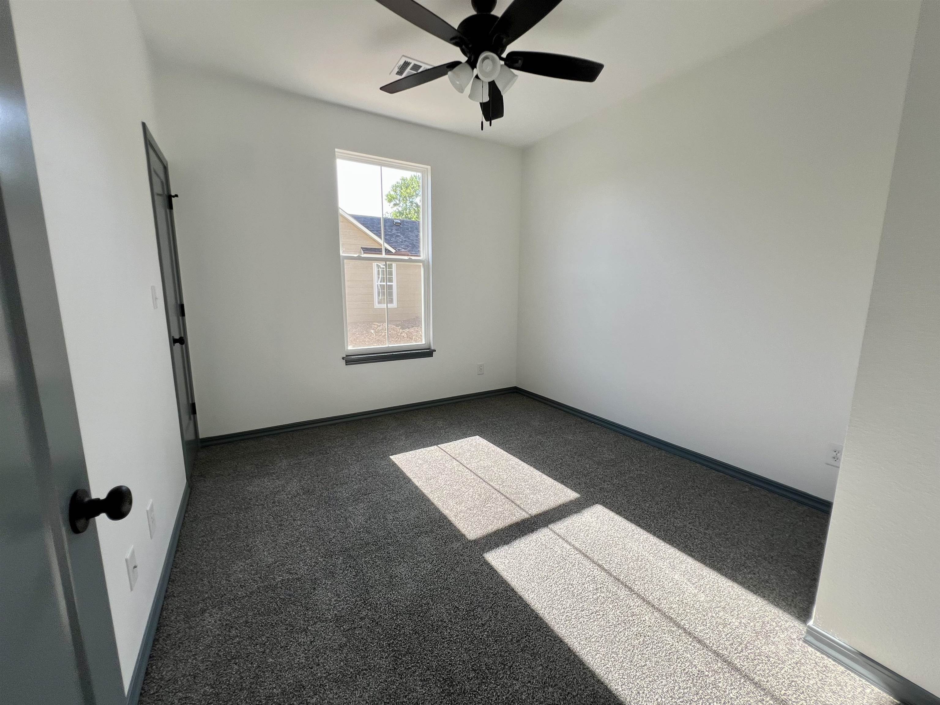 214 Castle Pines Dr