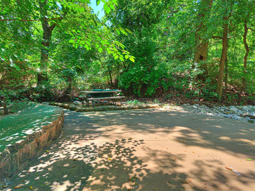 2312 Overholser Court