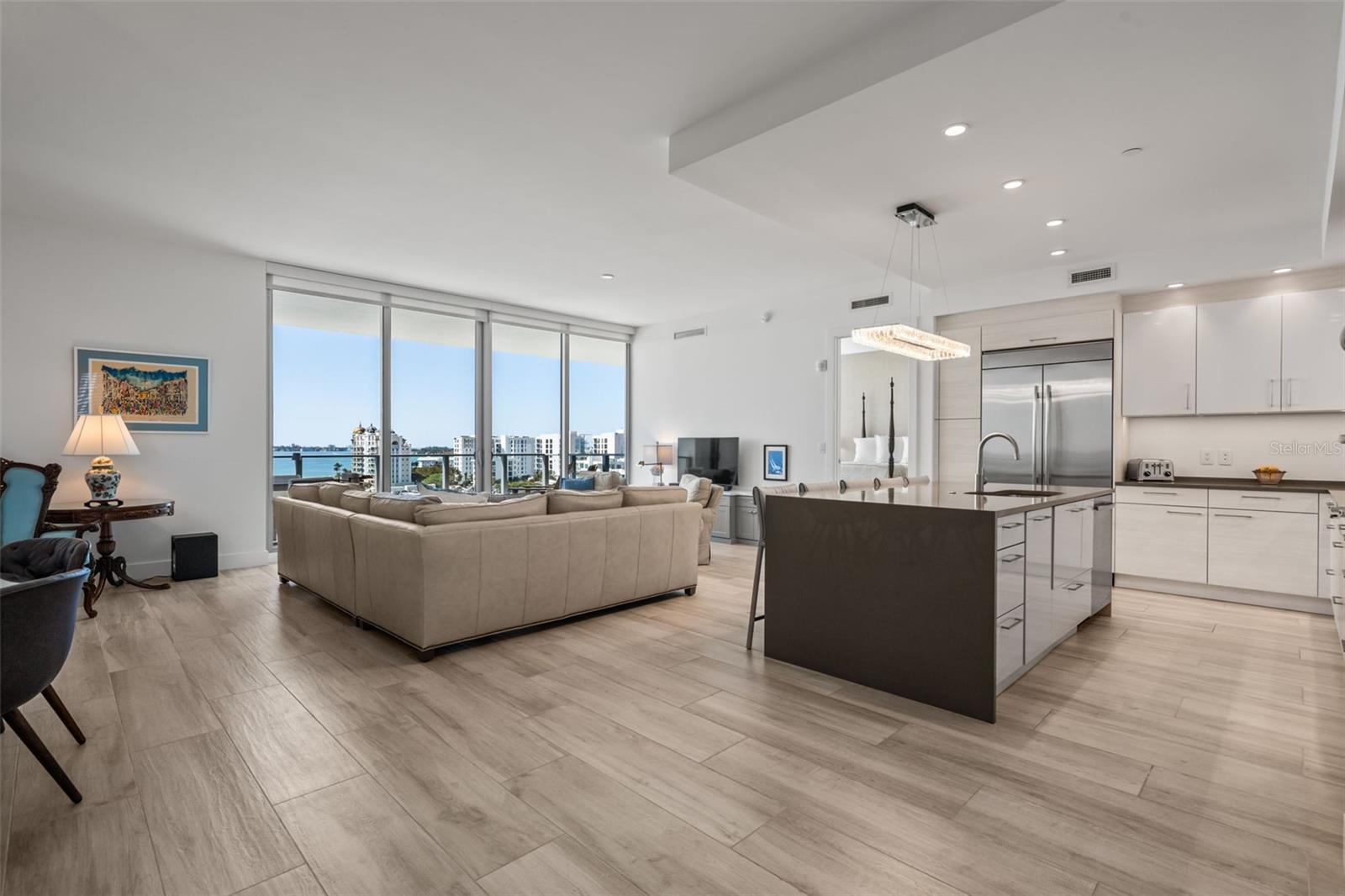 1155 N Gulfstream Avenue 802