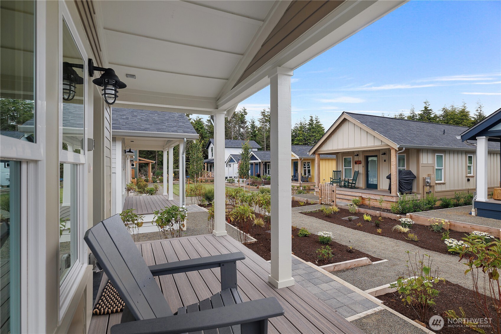 22 Bungalow Loop