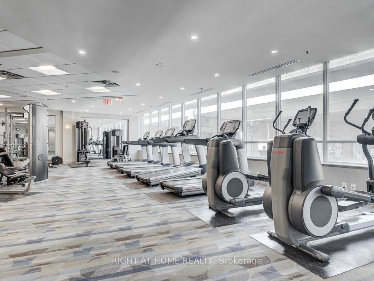 33 Bay St 3401