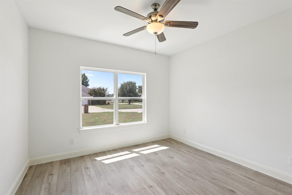 1702 Kings Lane