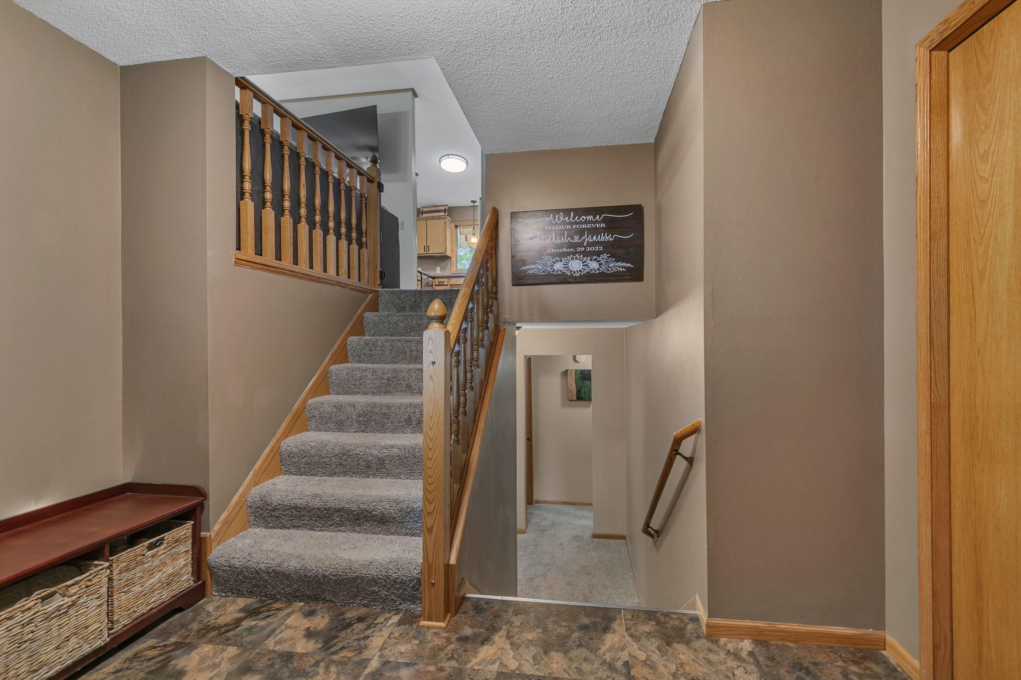 515 Main Street E