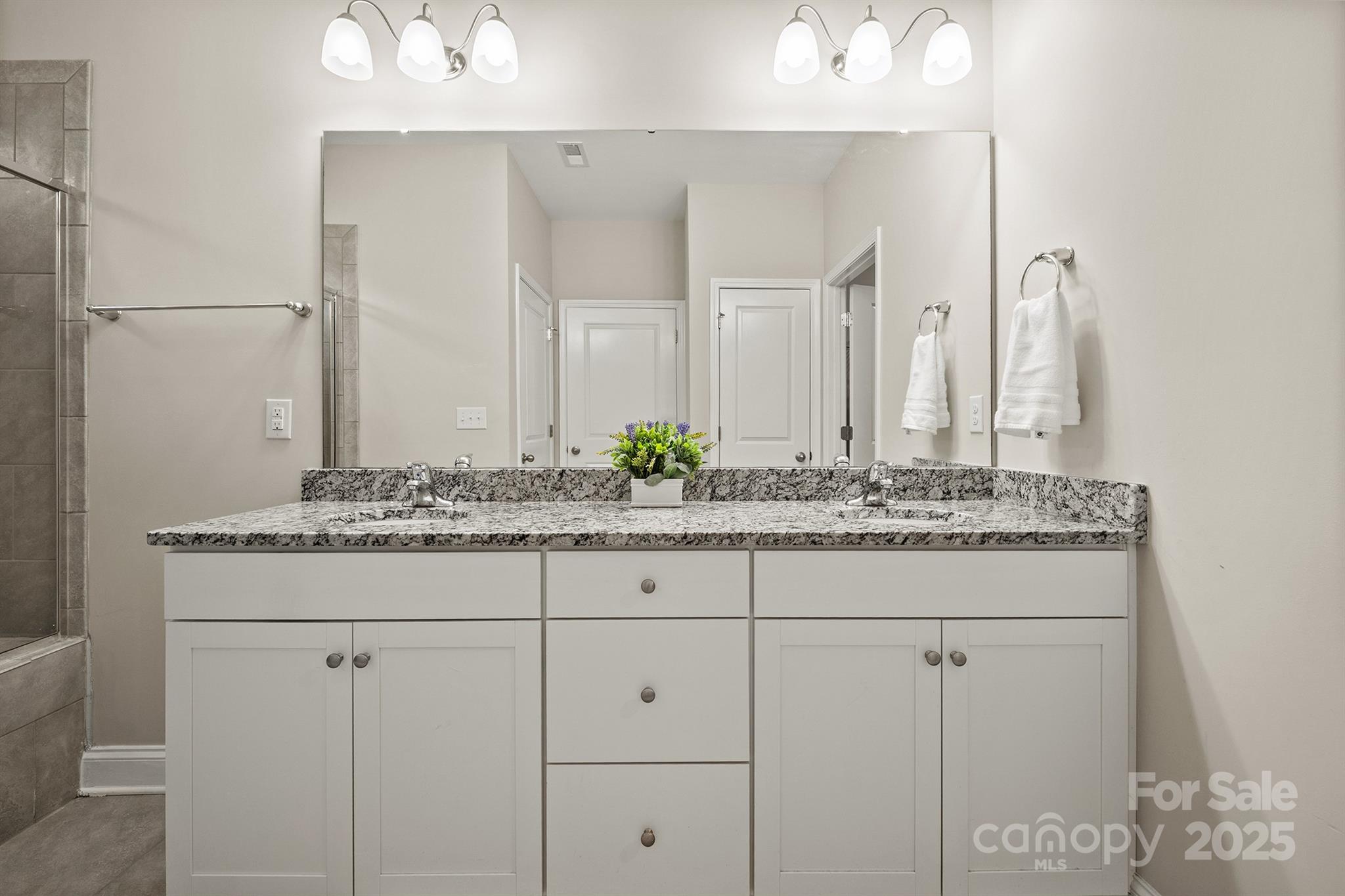 3692 Summer Haven Drive