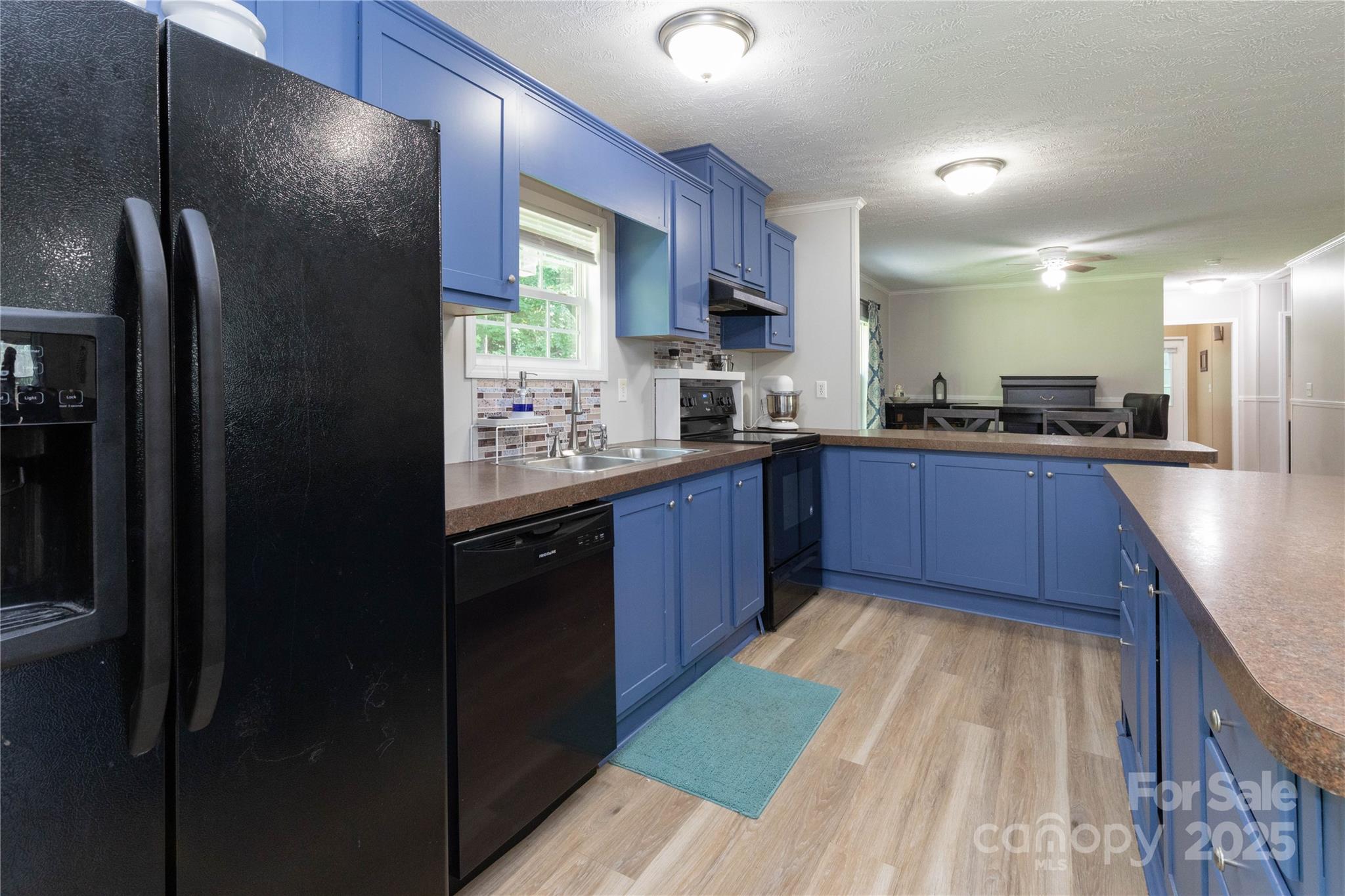 25 Mountain View Ridge