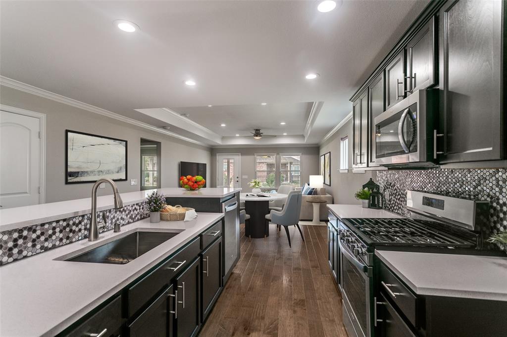 2082 Bentwater, Lane Frisco, TX