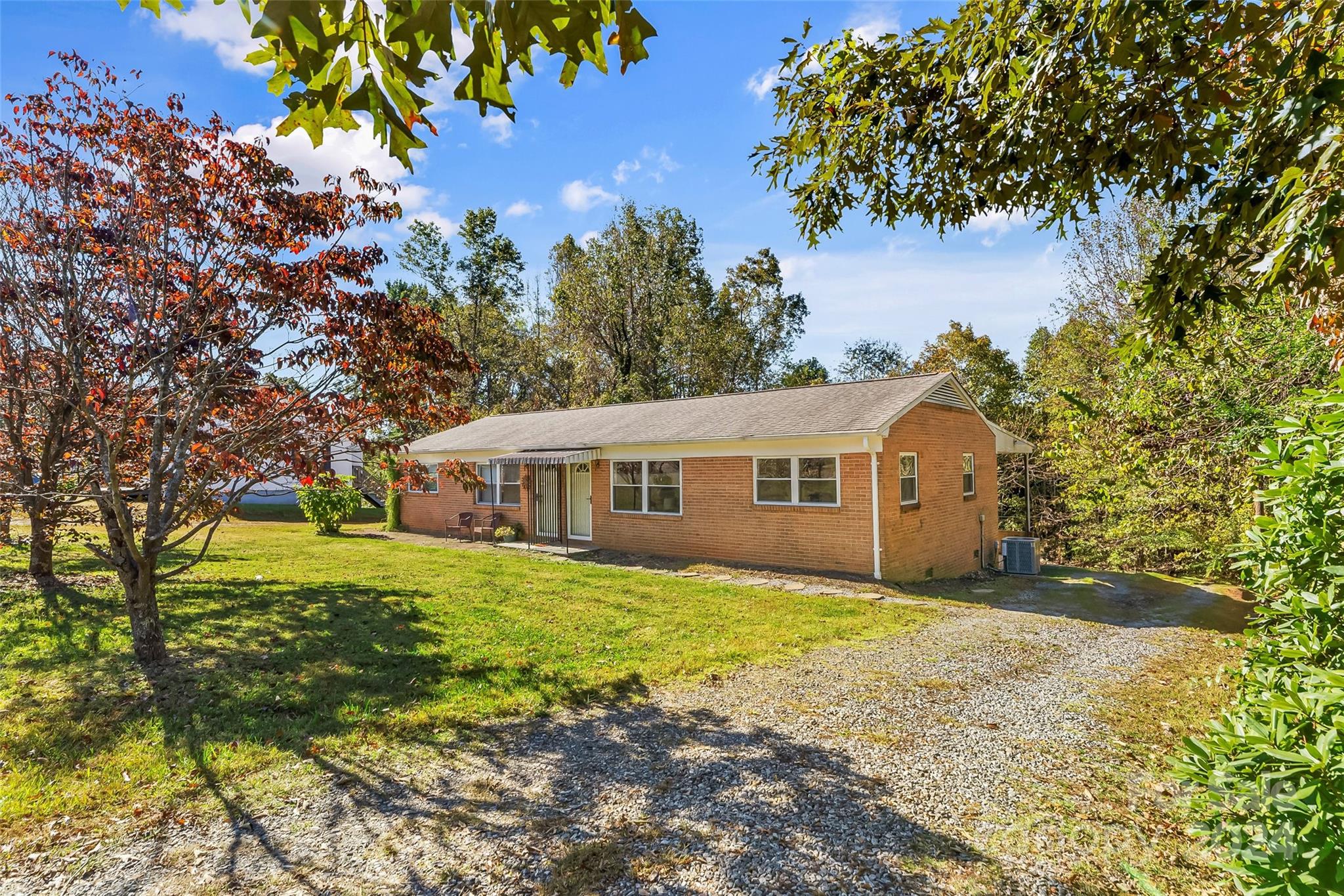 202/204 Barbour Drive