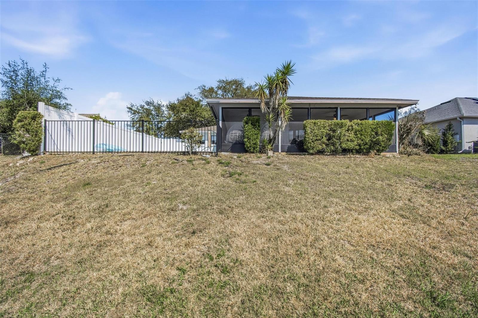 4 Coral Reef Court S