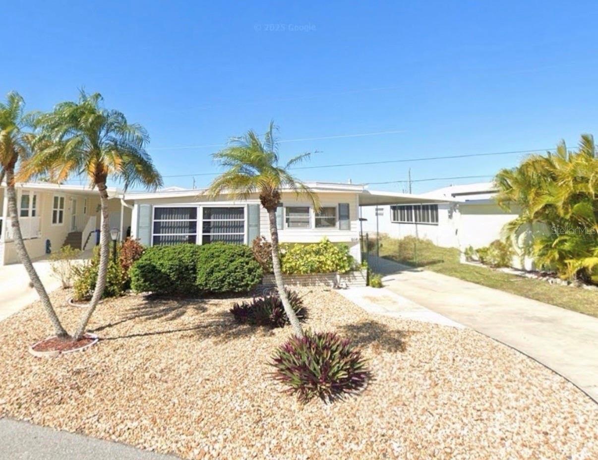 864 S Green Circle