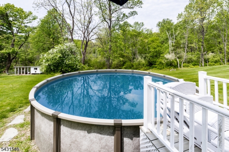 490 Mine Rd