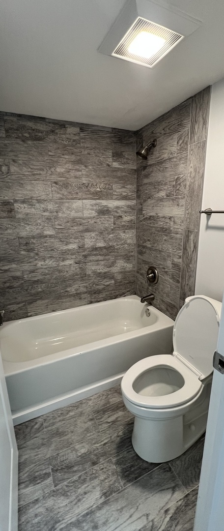 2303 Holiday Terrace Court 41