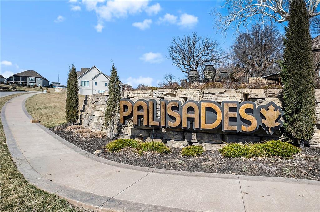 2171 NW Palisades Drive