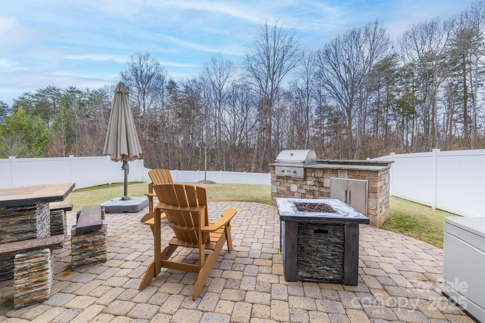 3836 Lake Breeze Drive
