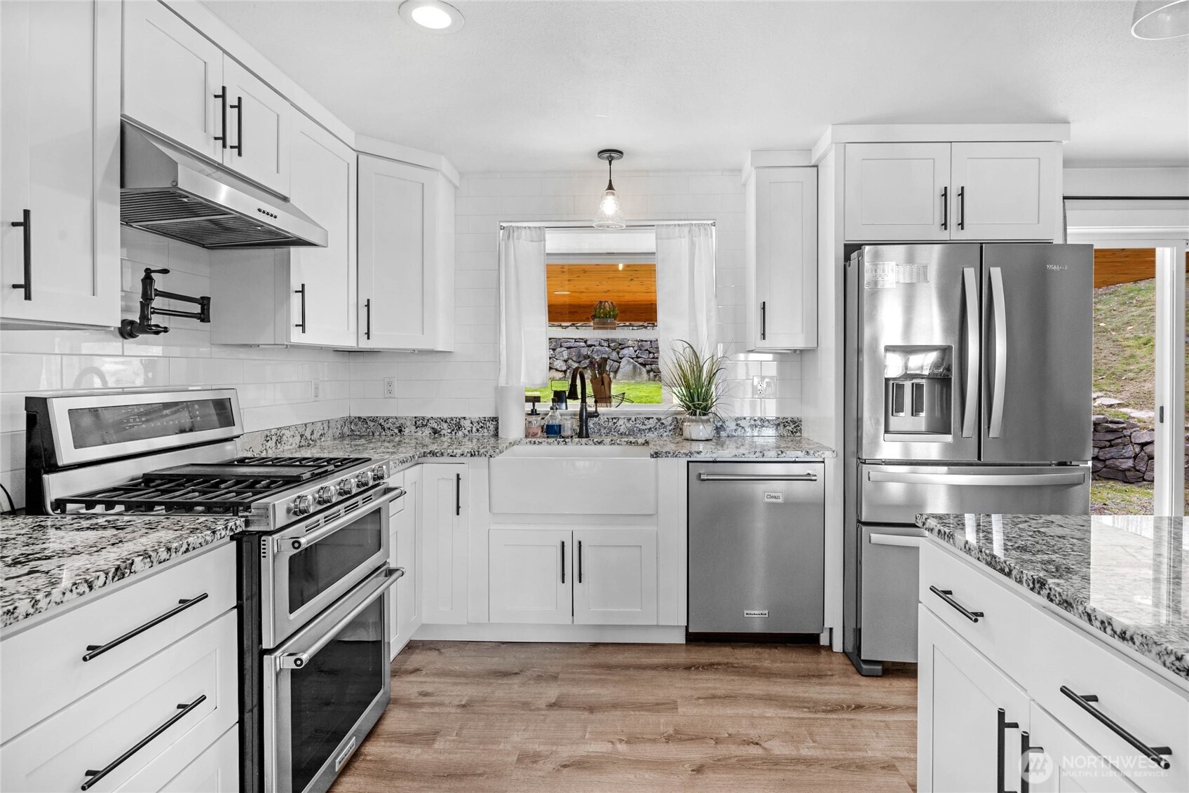 1302 Valley View Drive