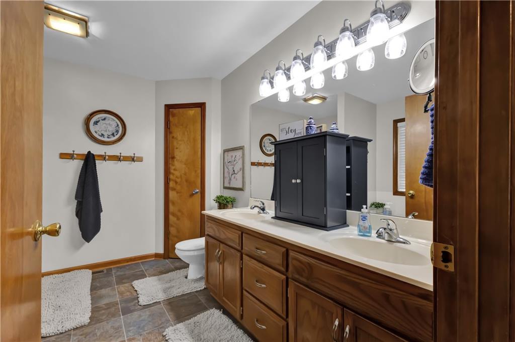 5208 Stoneridge Drive