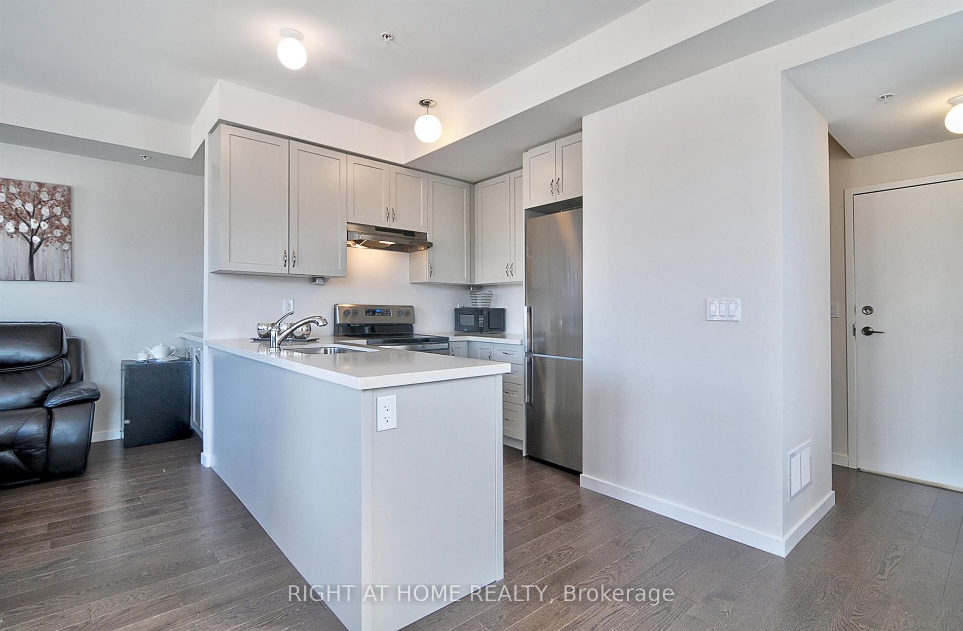 1711 Pure Spring Blvd 309