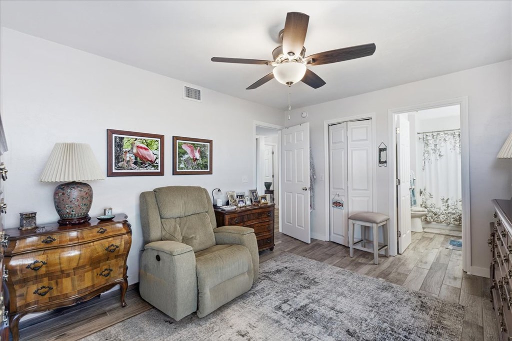 11 Old Mill Dr 9-C