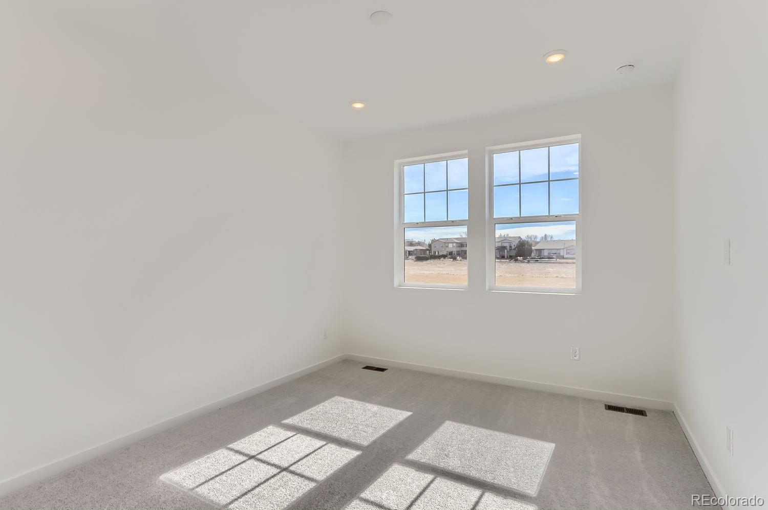 16622 E 109th Avenue