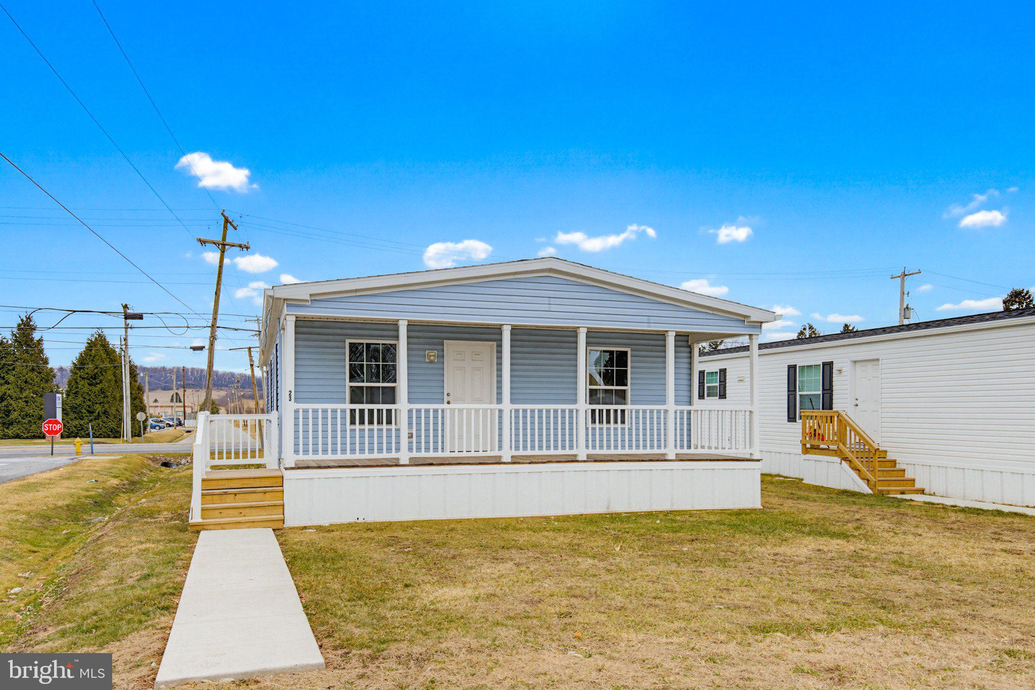 Welcome Home to Comfort, Style, and Affordability in Thomasville!Nestled in one of Thomasville’s peaceful, well-maintained manufactured home communities, this brand-new 3-bedroom, 2-bath home is the perfect blend of modern convenience and low-maintenance living.Step inside to a bright, open-concept layout featuring a spacious living area and a stylish kitchen complete with new appliances, ample cabinetry, and generous counter space—ideal for everyday living and entertaining.Enjoy the privacy of the primary suite, which includes a large en-suite bath with a walk-in shower. Two additional bedrooms and a second full bath provide flexible space for family, guests, or a home office. Modern Living Peaceful Community Affordable Price PointDon’t miss this opportunity—schedule your private tour today and be the first to make this beautiful home your own!