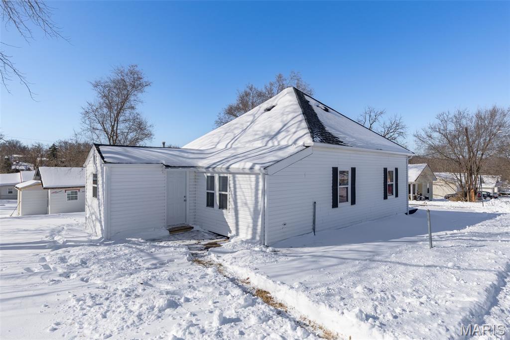 313 Dip Street
