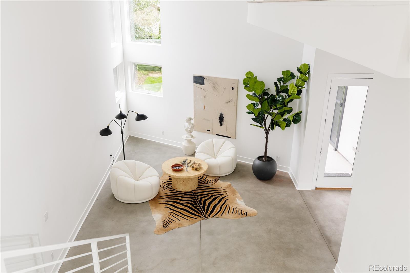 5916 S Sycamore Street