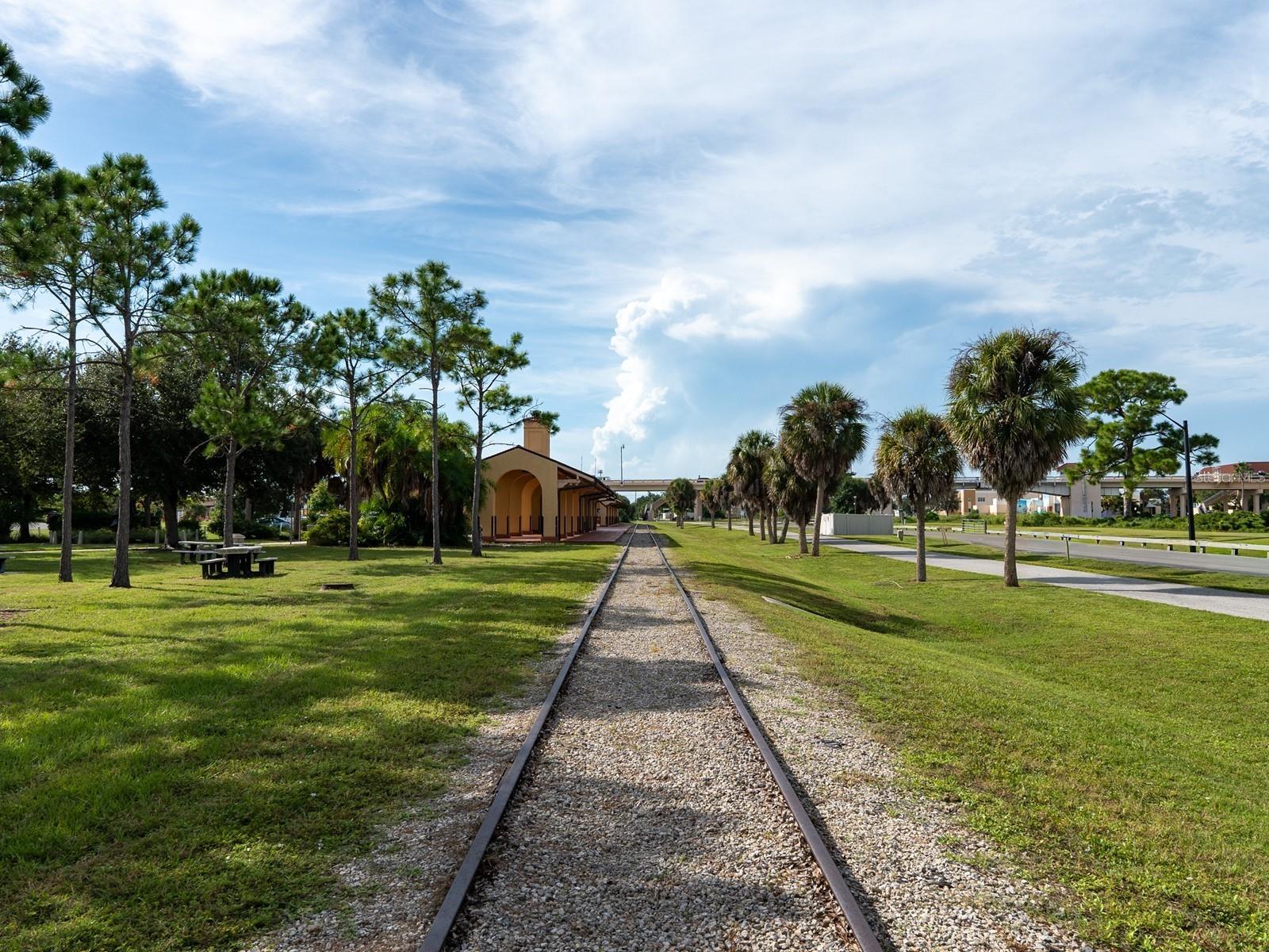 501 Tamiami Trail N 201