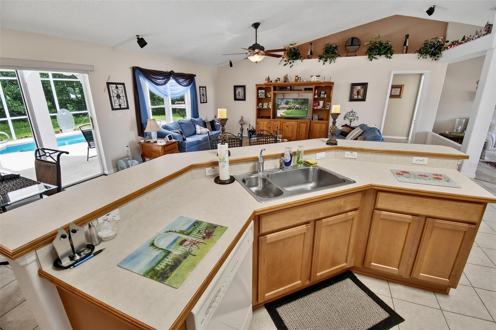 17 Ebb Tide Drive