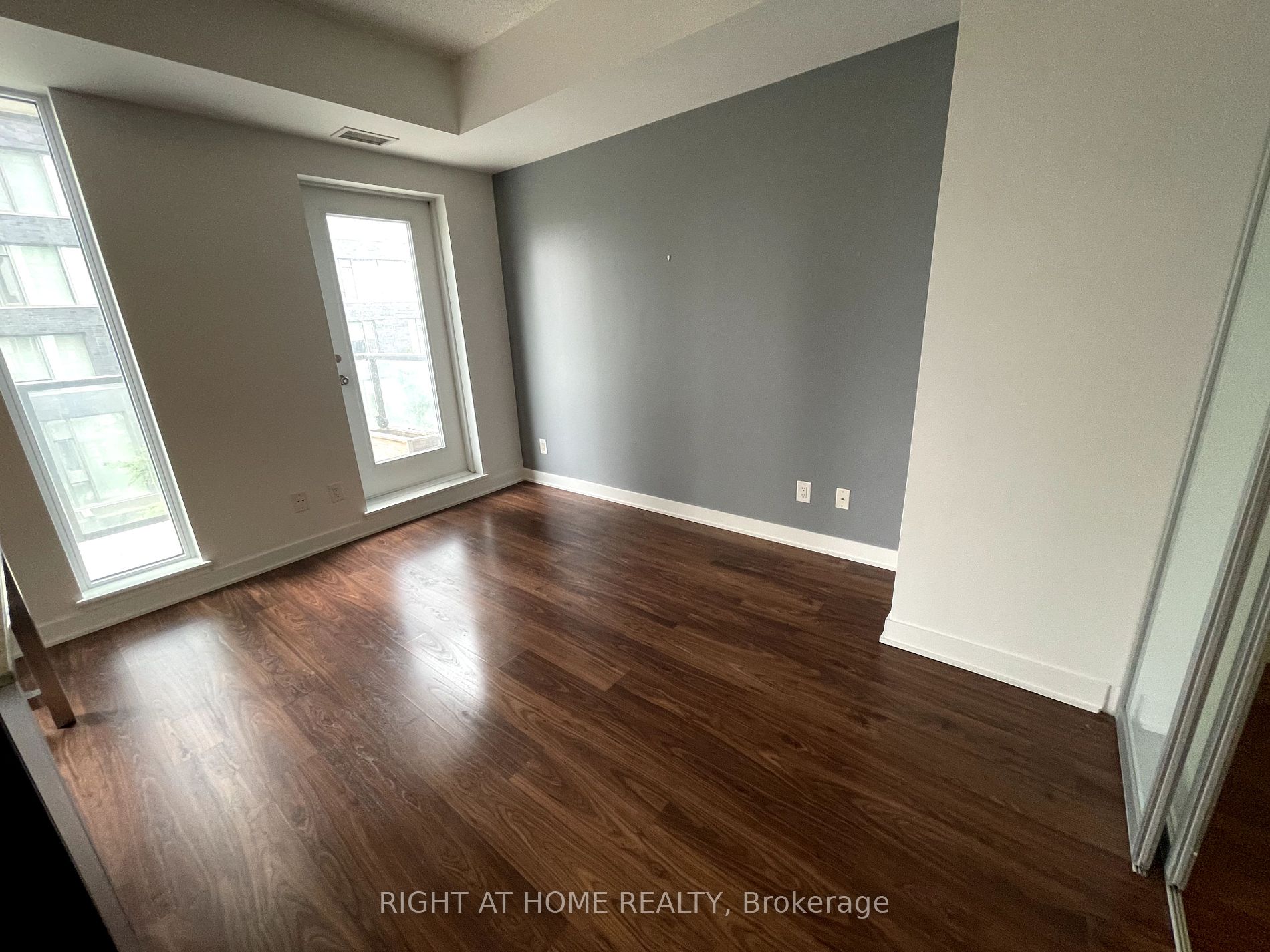 260 Sackville St 312