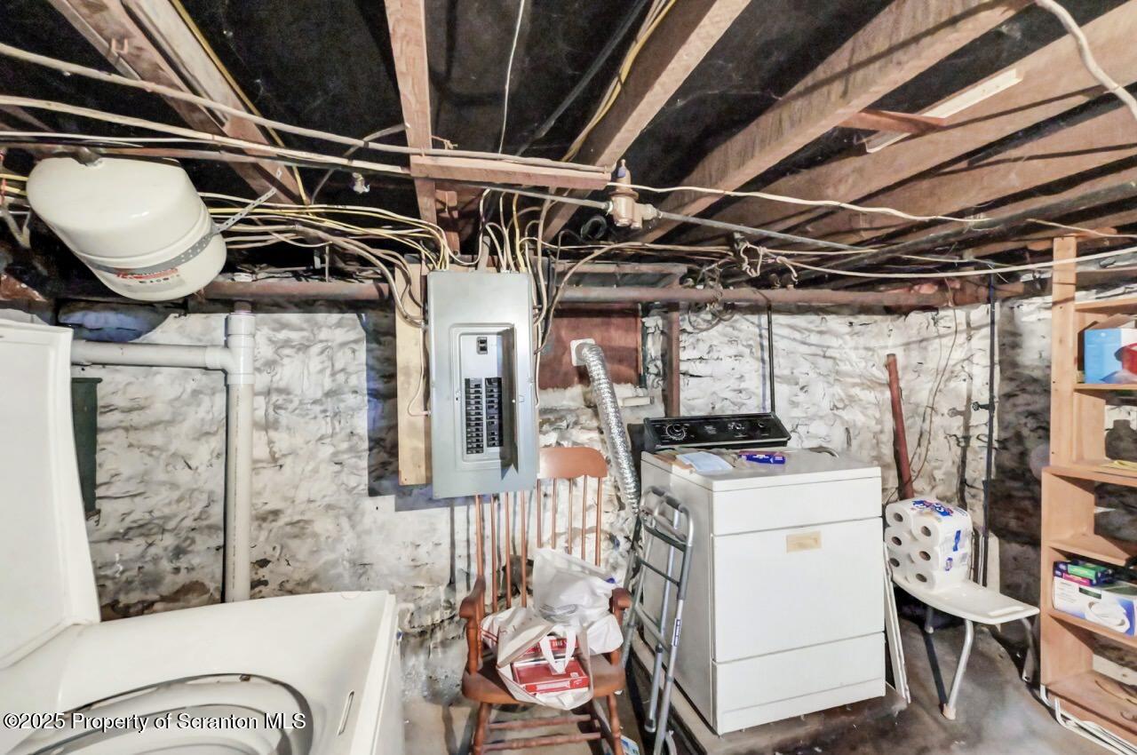229 Laurel Street L 49