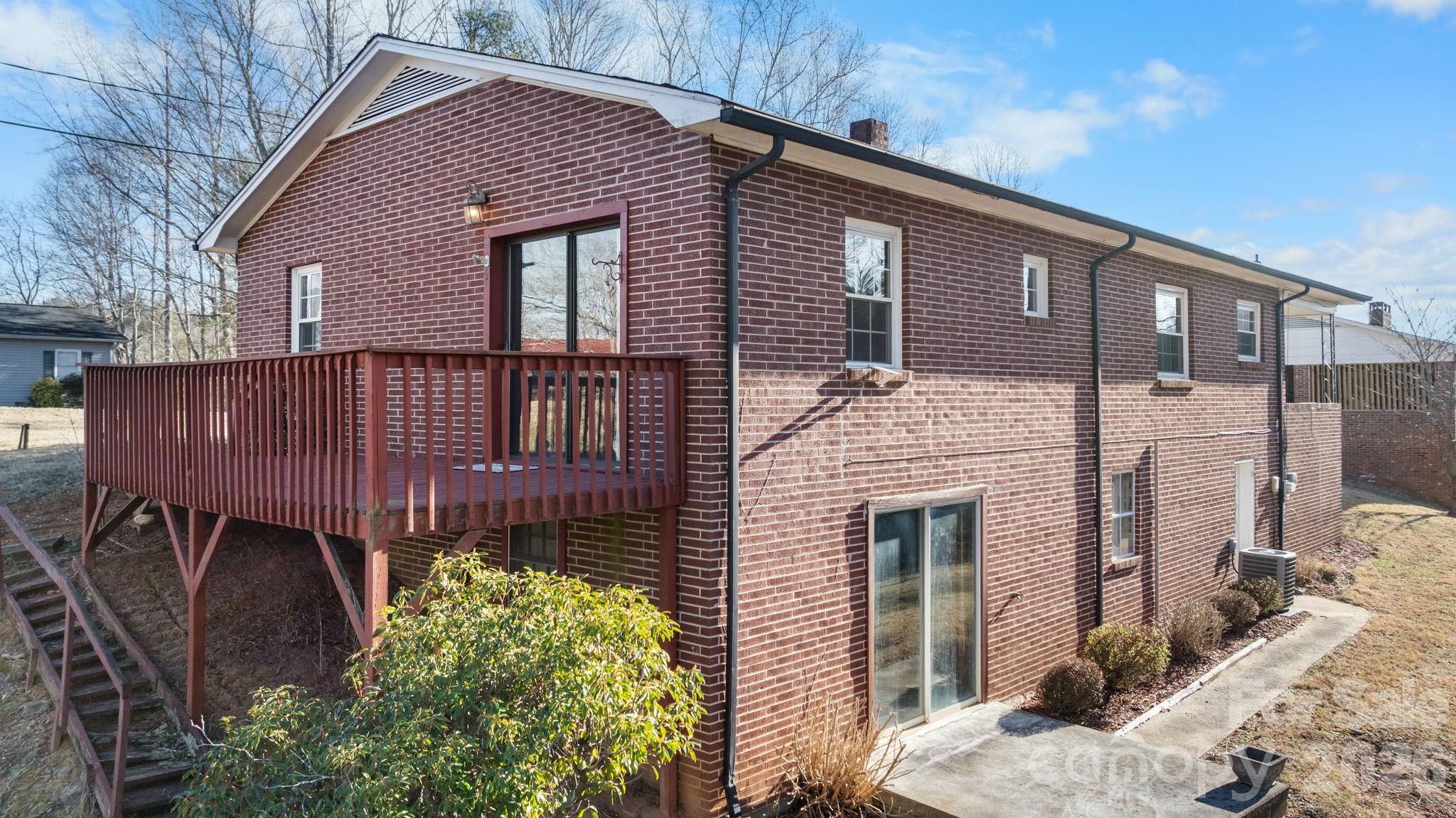 1306 Delwood Drive SW