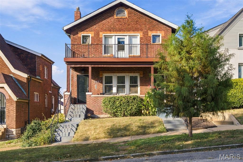 3937 Fairview Avenue