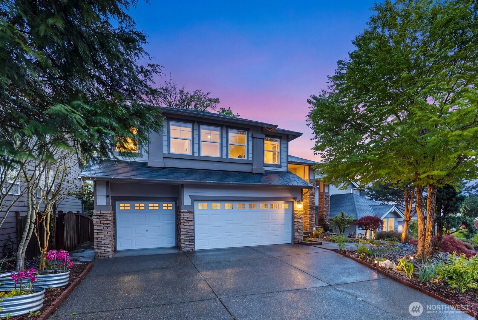 Beautifully maintained home in the desirable Lacrosse community! This spacious 4-bedroom + bonus room home offers a 3-car garage and an inviting open-concept floor plan tailored for today's lifestyle. The light-filled family room flows into a brand-new, fully updated kitchen featuring sleek quartz countertops, a large island with gas cooktop, a charming dining nook, and all-new stainless-steel appliances, including a brand-new refrigerator, new oven, and newer double oven, perfect for those who love to cook and entertain.  A beautifully remodeled bathroom adds modern comfort and style. Outside, enjoy professionally landscaped front and back yards, a fully fenced backyard, and an oversized deck ideal for outdoor entertaining. Backing to a serene greenbelt, this home offers exceptional privacy and a peaceful setting.  Truly move-in ready and meticulously cared for, a rare find that blends comfort, function, and flexibility.