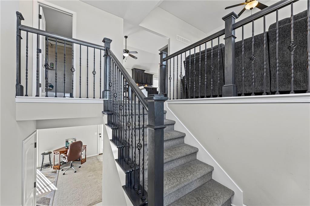 6720 N Cypress Avenue