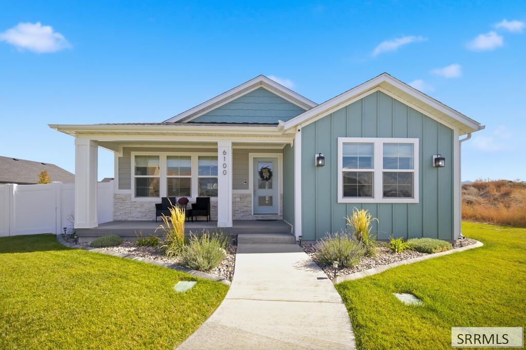 6100 Reflection Ridge Dr