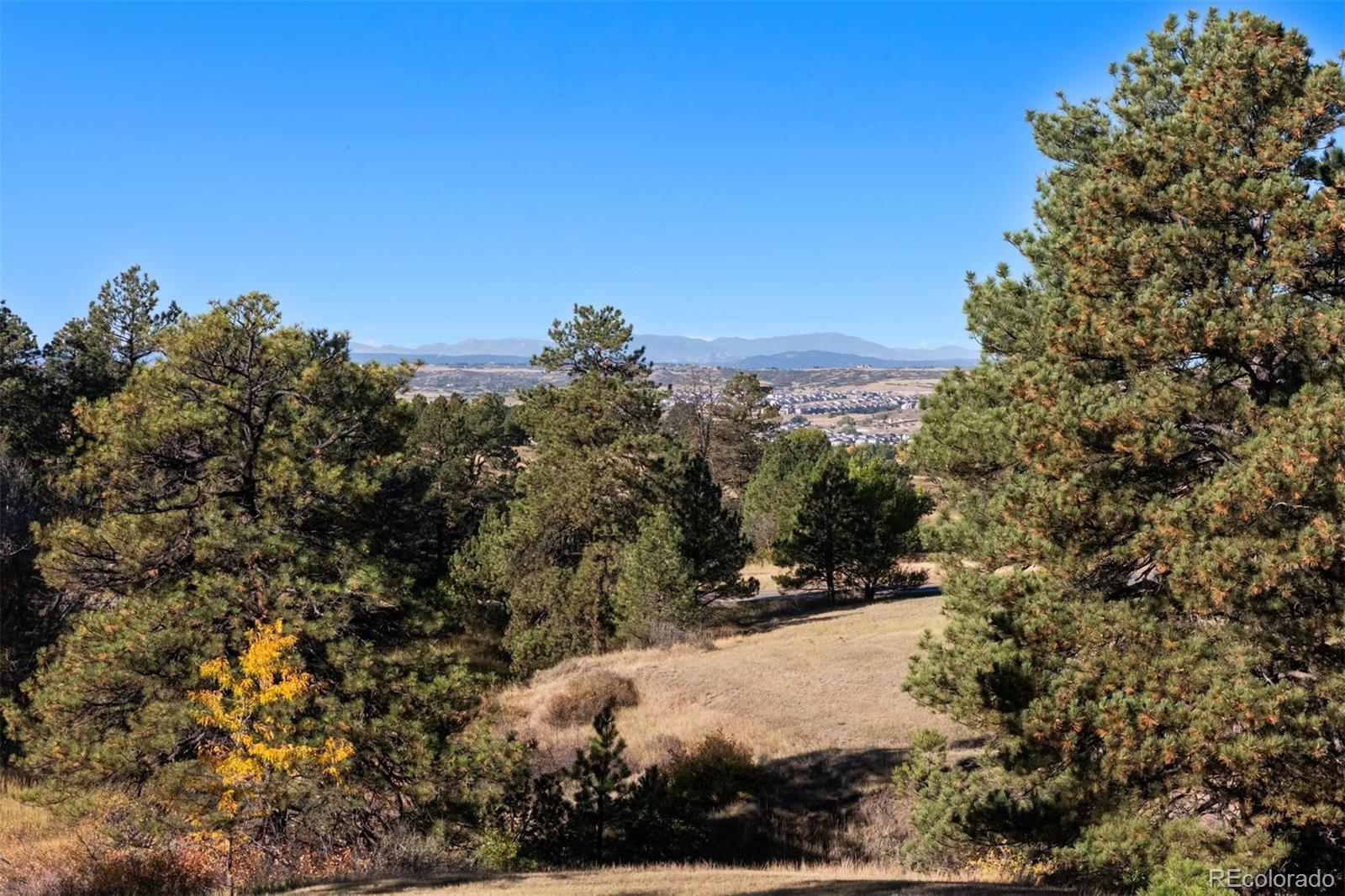 8245 N Sunburst Trail