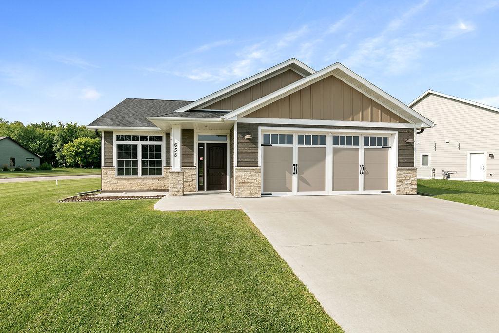 638 Pebble Creek Drive