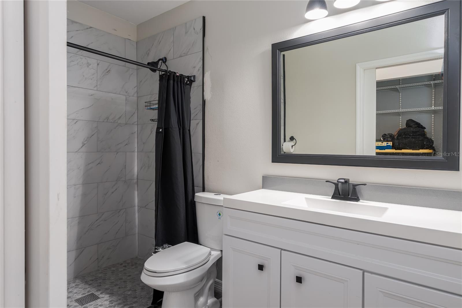 5318 Palmetto Point Drive