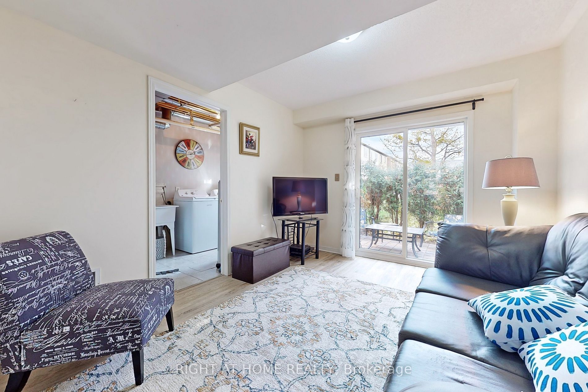 470 Beach Blvd 63