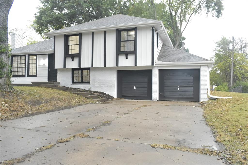 1212 SE Briarcroft Street