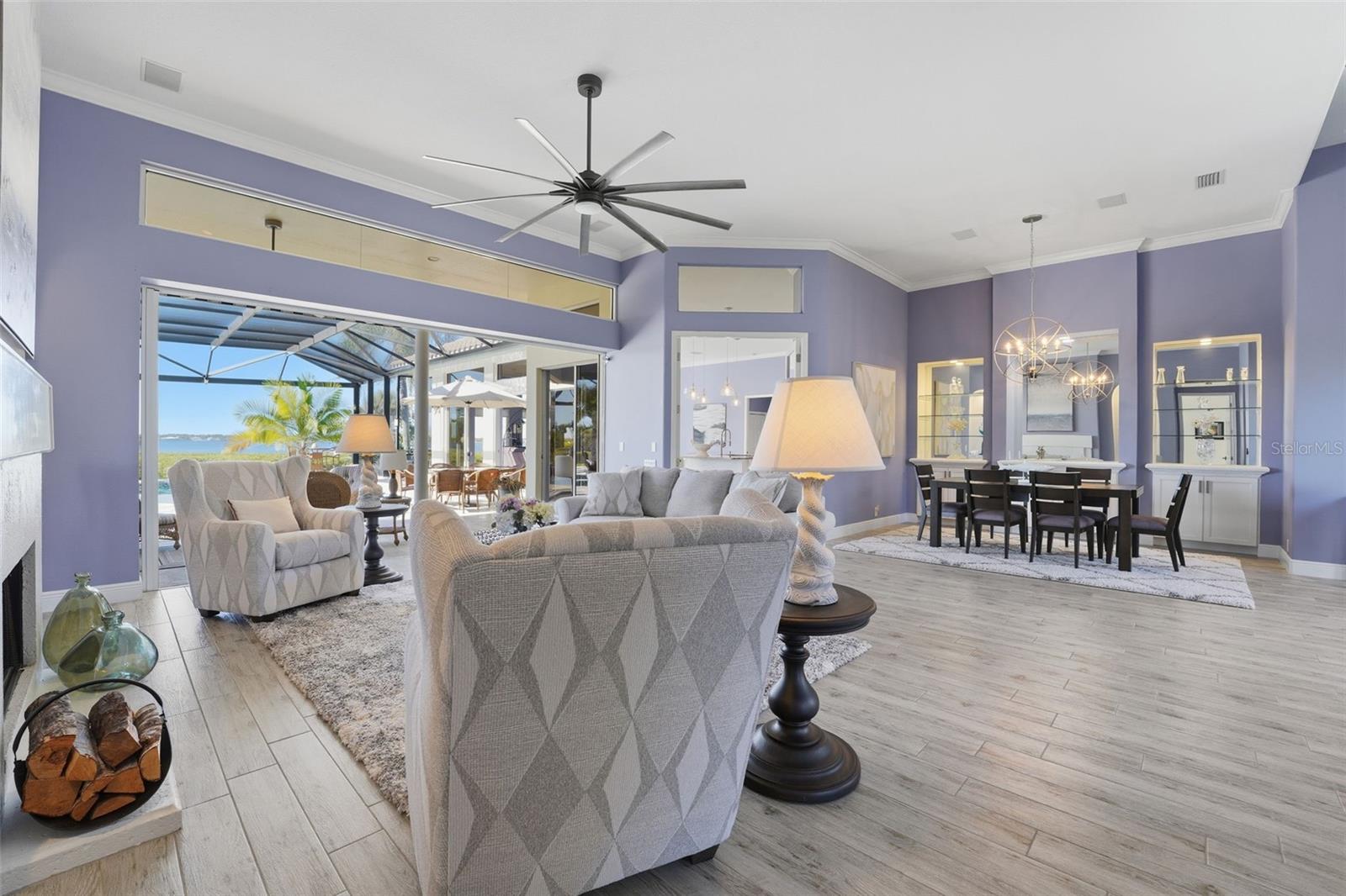 3121 Rivershore Lane