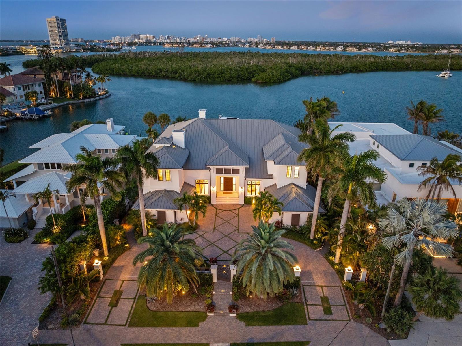 361 Blvd Of The Presidents, Sarasota, FL