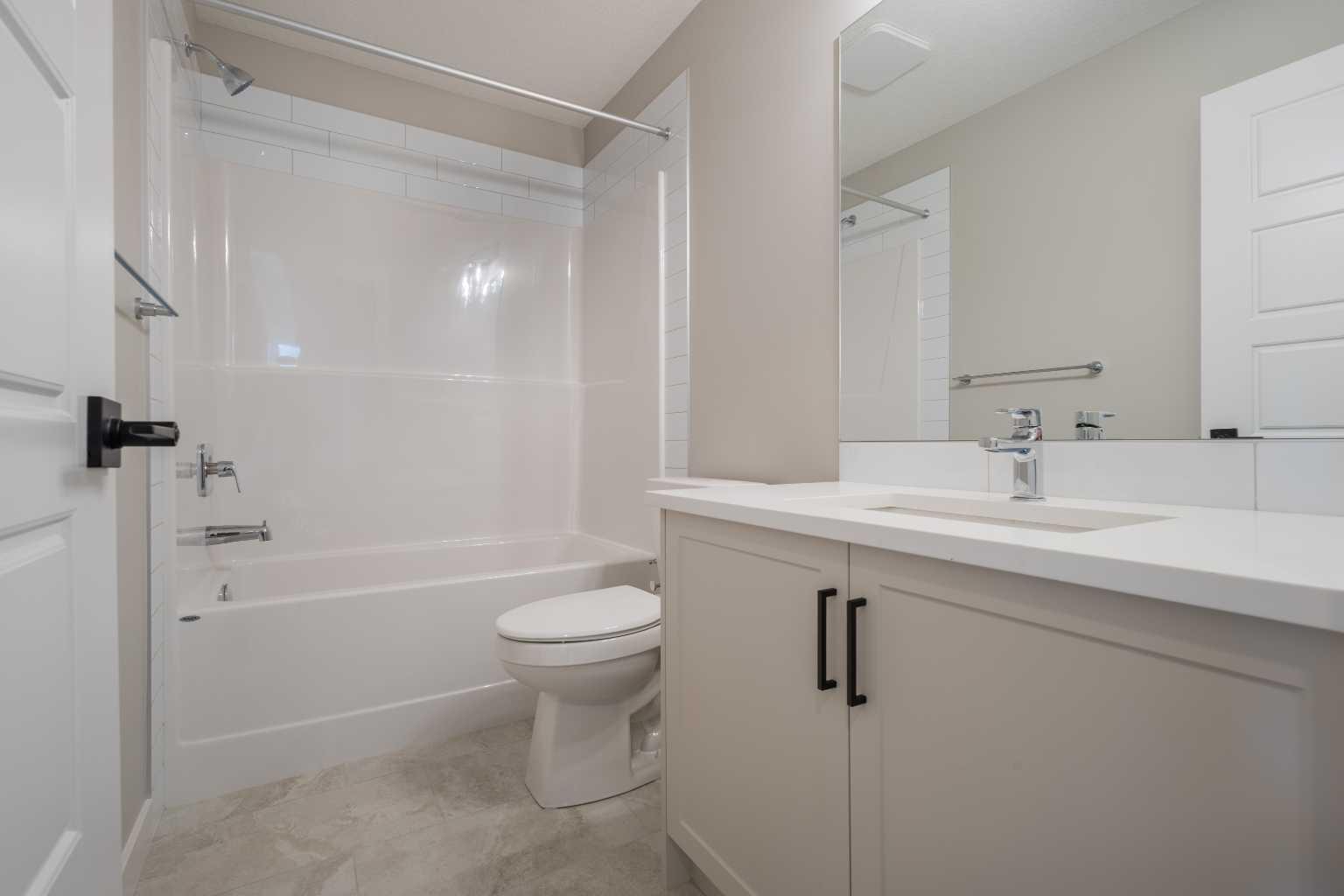 65 Amblefield Heights NW