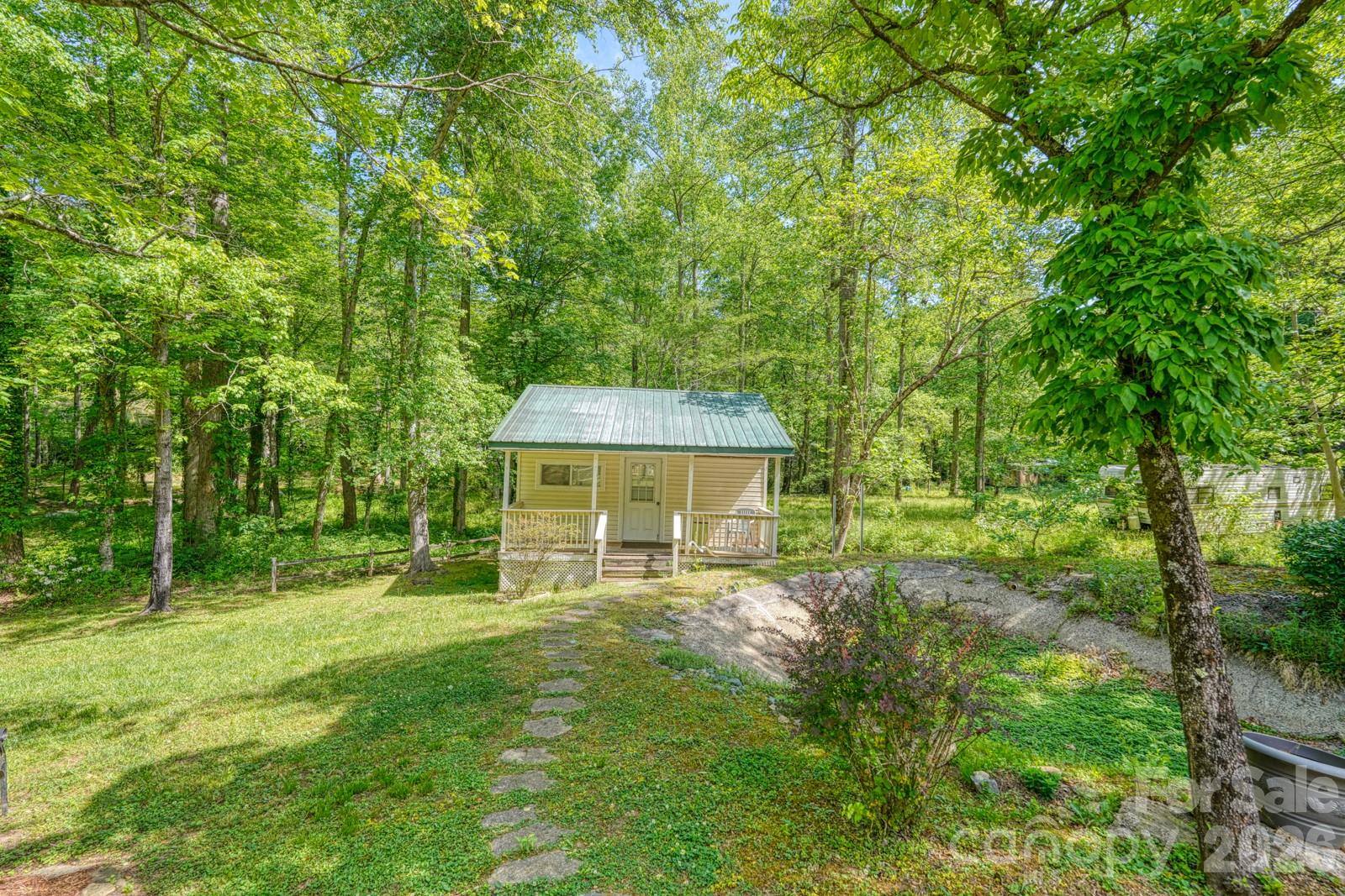 123 Little Rock Way