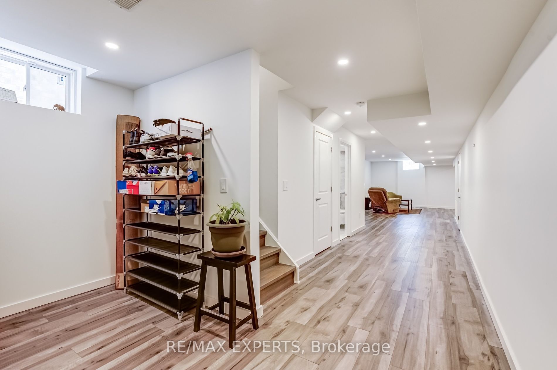 58 Frank Kelly Dr
